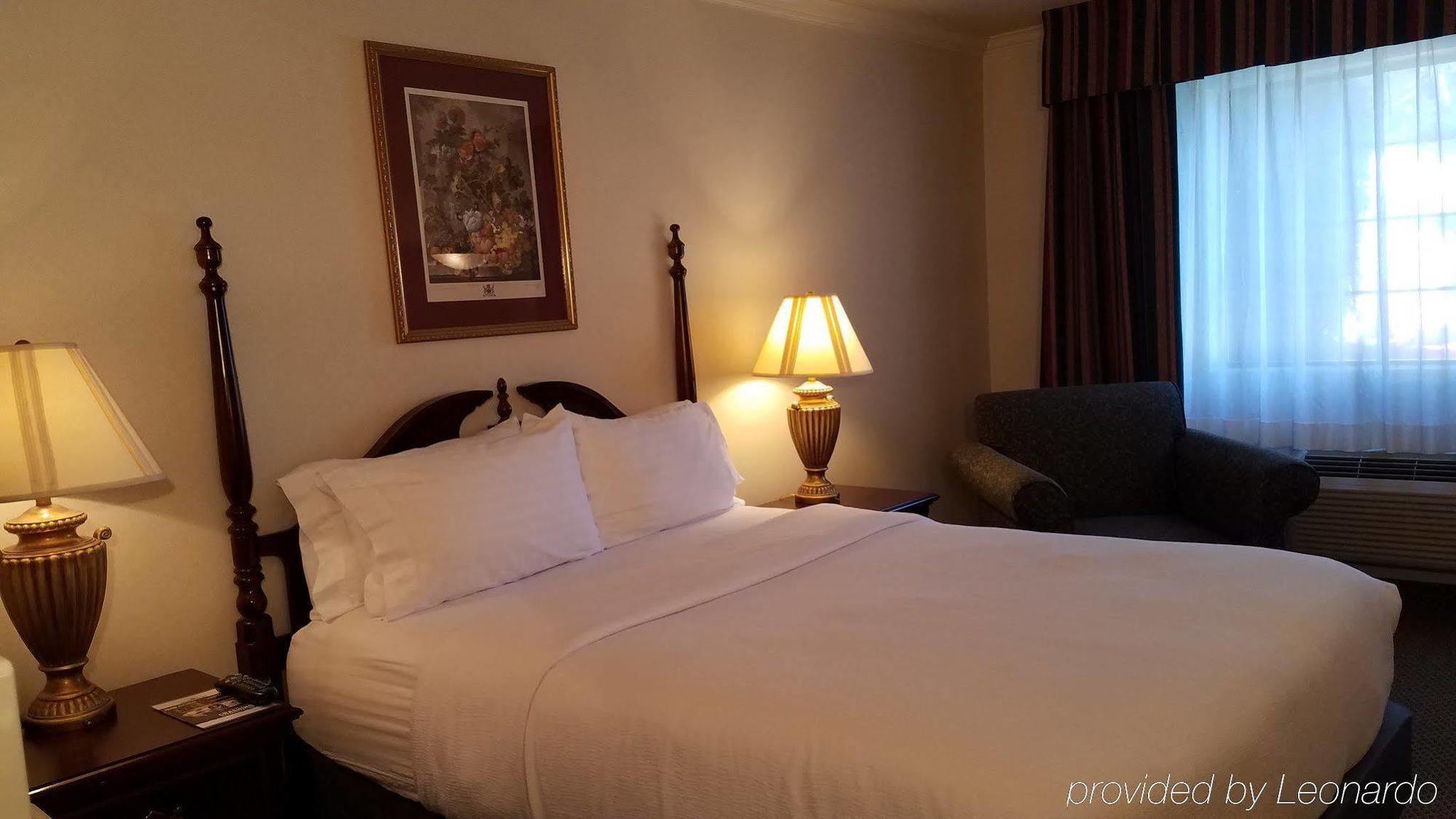 Holiday Inn Selma - Swancourt Buitenkant foto